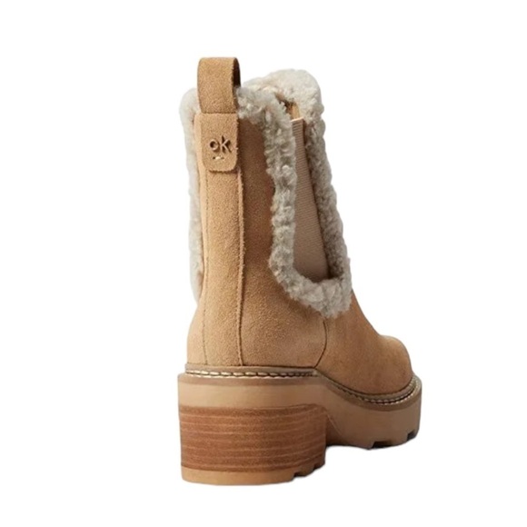 NWOT Calvin Klein Leather Faux Fur Anissa Chelsea Ankle Boots - Picture 2 of 15